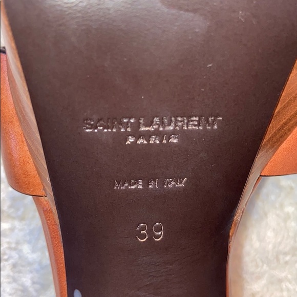 Saint Laurent Farrah Studded Platform Sandals - Picture 3 of 7